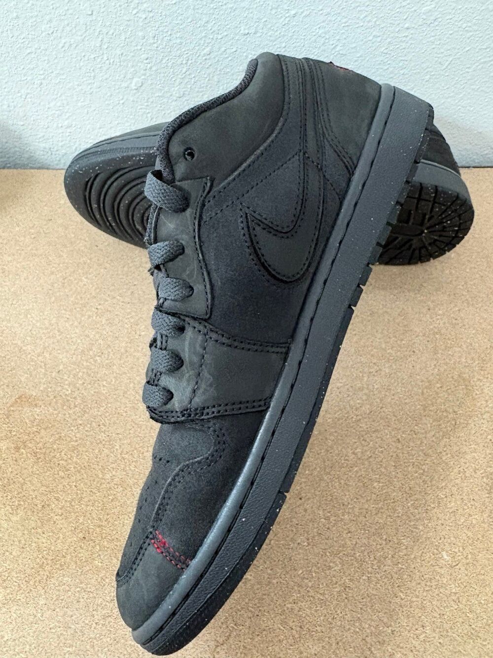 Air Jordan 1 Low SE Craft Dark Smoke Grey / Varsity Red Black